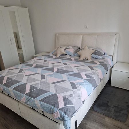 Apartma-Sobe Lejla فيبافا المظهر الخارجي الصورة